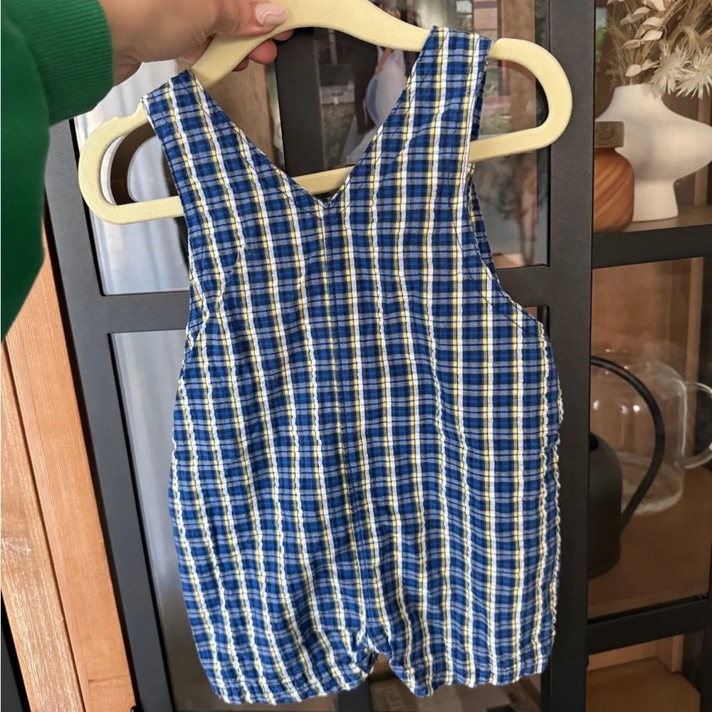 OshKosh Bgosh size months